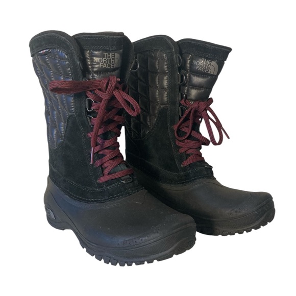 The North Face Black Thermoball Utility Mid Winter Waterproof Boots - Picture 2 of 8